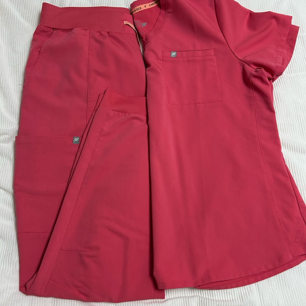 Fabletics Pink Scrub Set